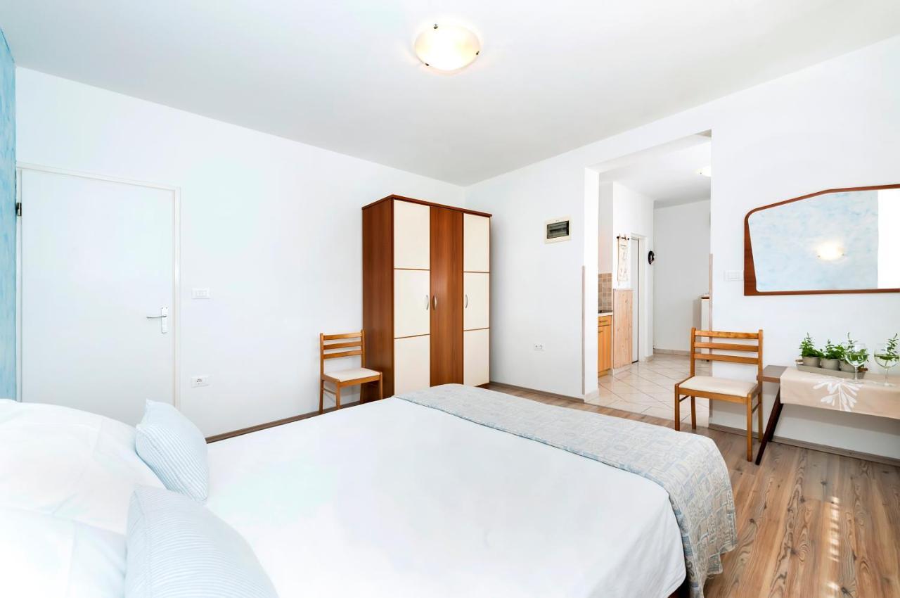 Banko Apartments Rovinj Bagian luar foto