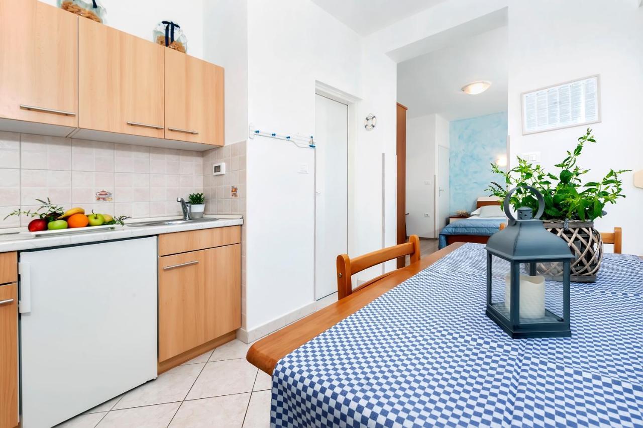 Banko Apartments Rovinj Bagian luar foto