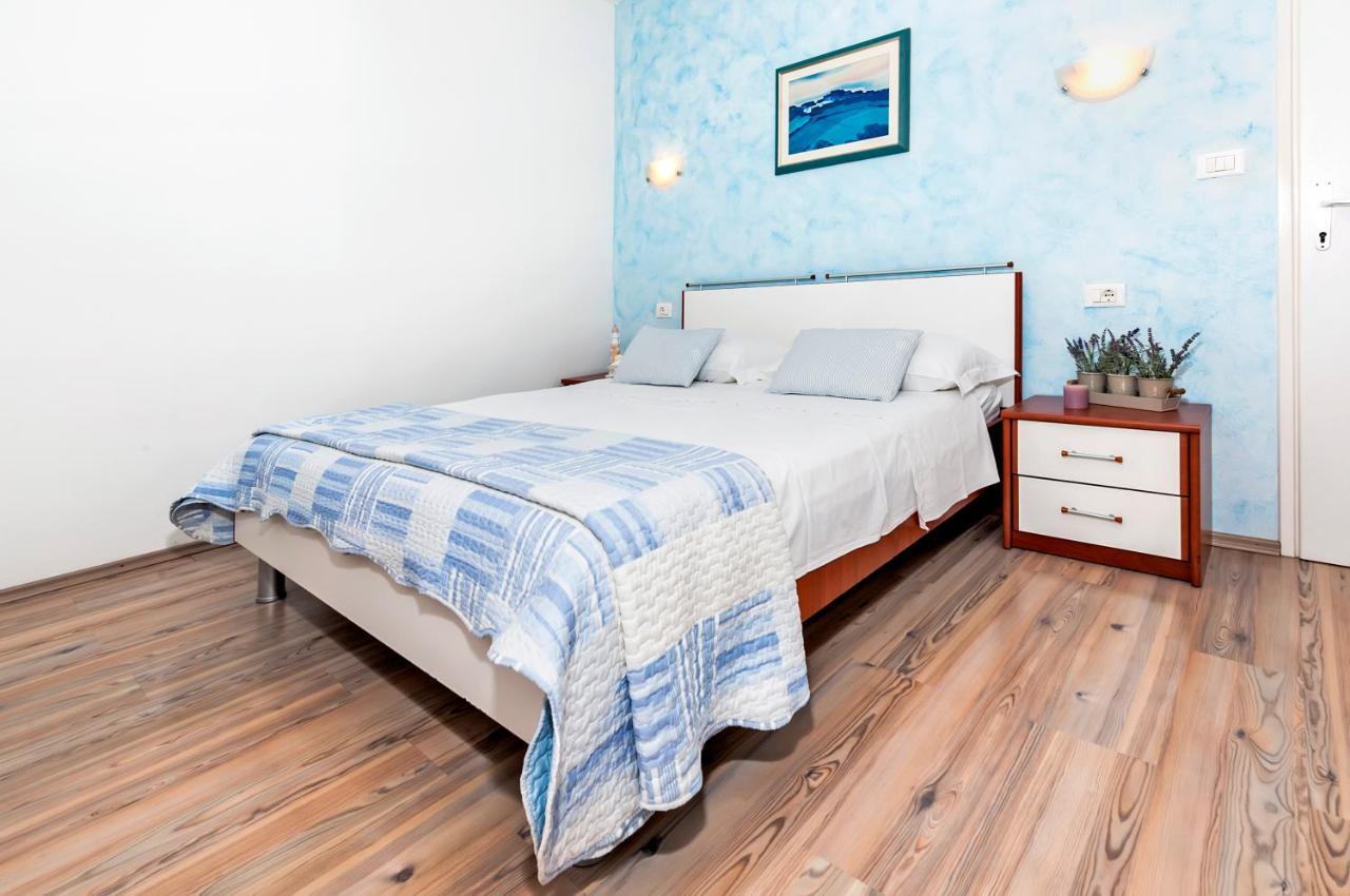Banko Apartments Rovinj Bagian luar foto